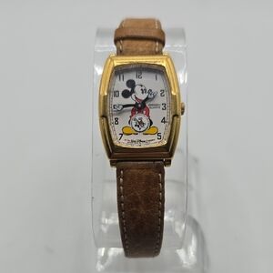 Vintage Disney Mickey Mouse Seiko Gold and Tan Quartz Timepiece